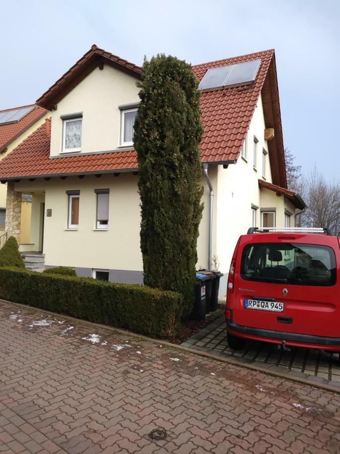 House Of 'Welcome Dannstadt-Schauernheim Bagian luar foto
